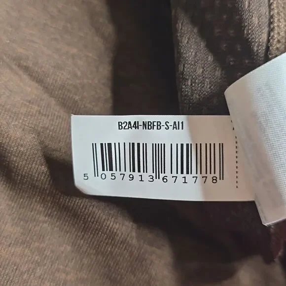 3261 New Gymshark Vital Light T-Shirt Regular fit Sz Small - Picture 6 of 8